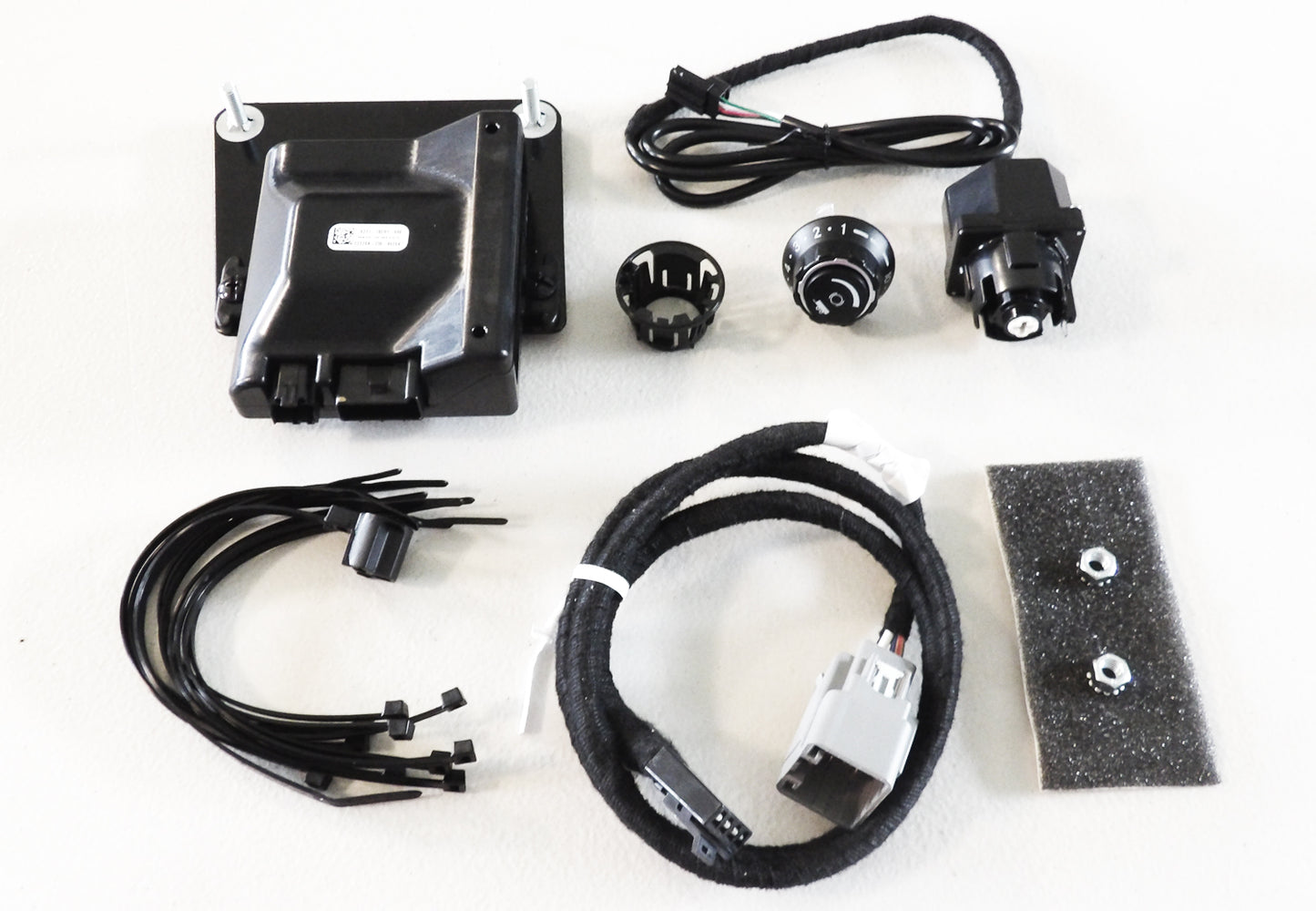 82215652AB Jeep Mopar Trailer Brake Controller, 2020-2021 Gladiator JT, 2020-2021 Wrangler JL