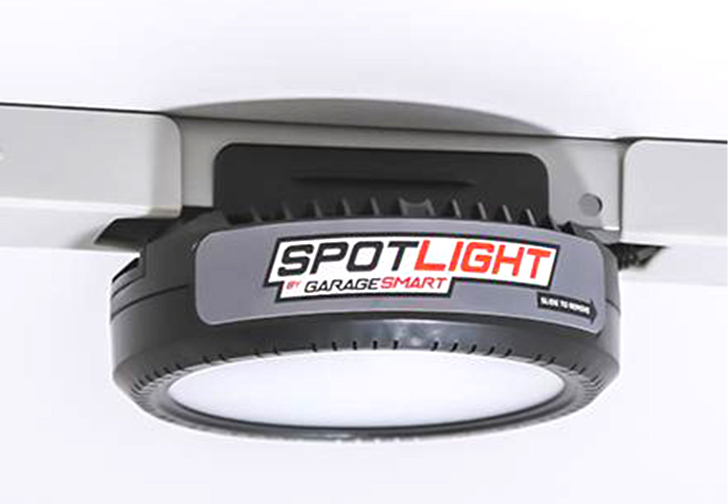 F0104 Garage Smart Spotlight In Use